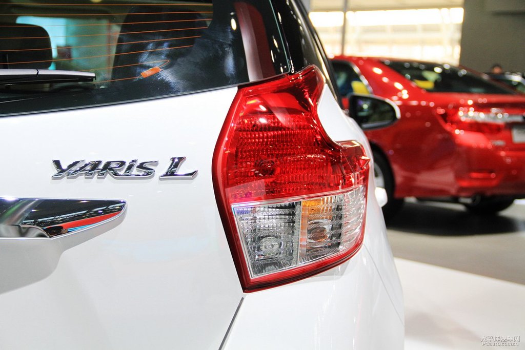 YARiS L 致炫圖片