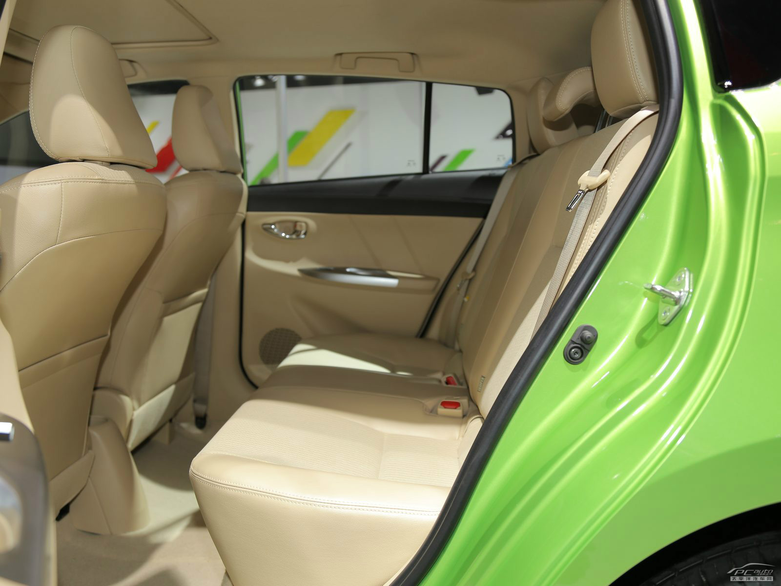 YARiS L 致炫空間高清大圖