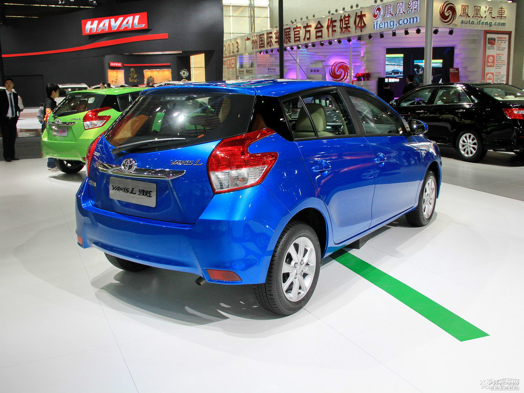 極光藍(lán)YARiS L 致炫整車外觀外觀圖片