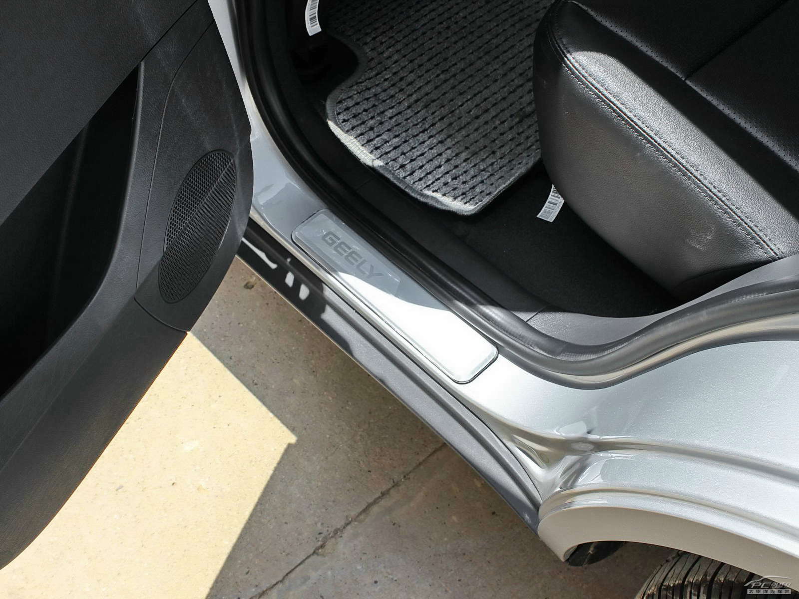 吉利GX7內(nèi)飾高清大圖