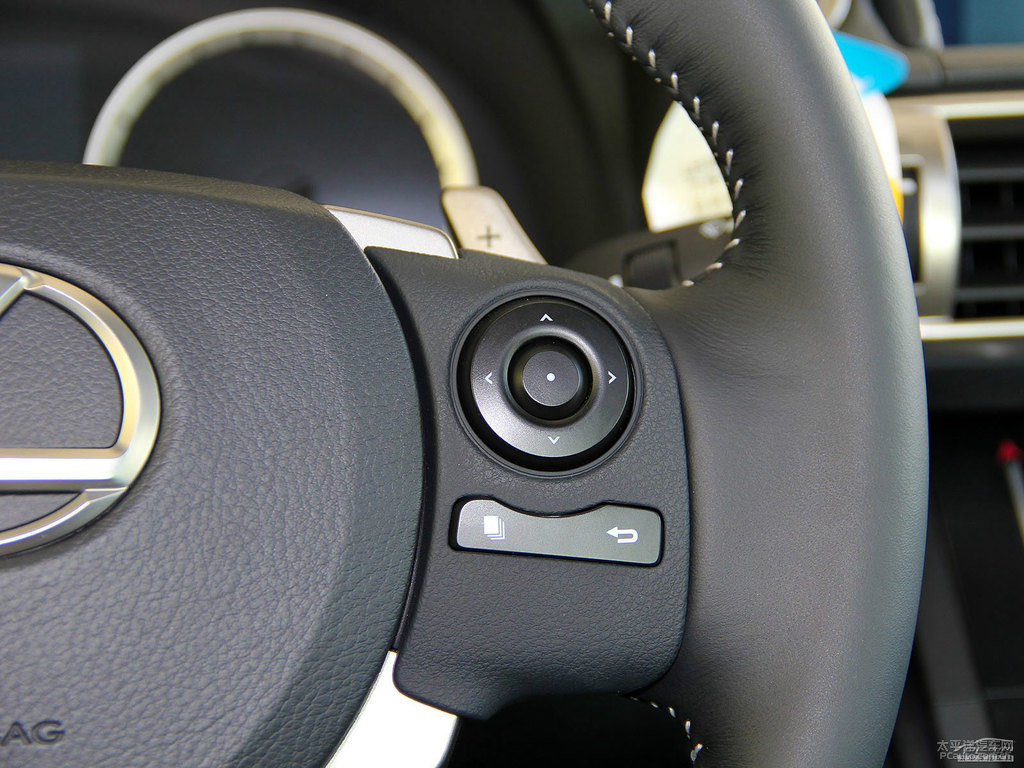 ɫ׿_˹ISп؃(ni)DƬ