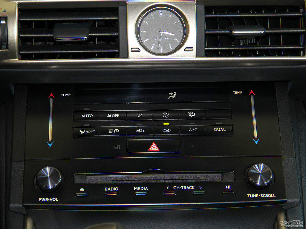 ɫ׿_˹ISп؃(ni)DƬ