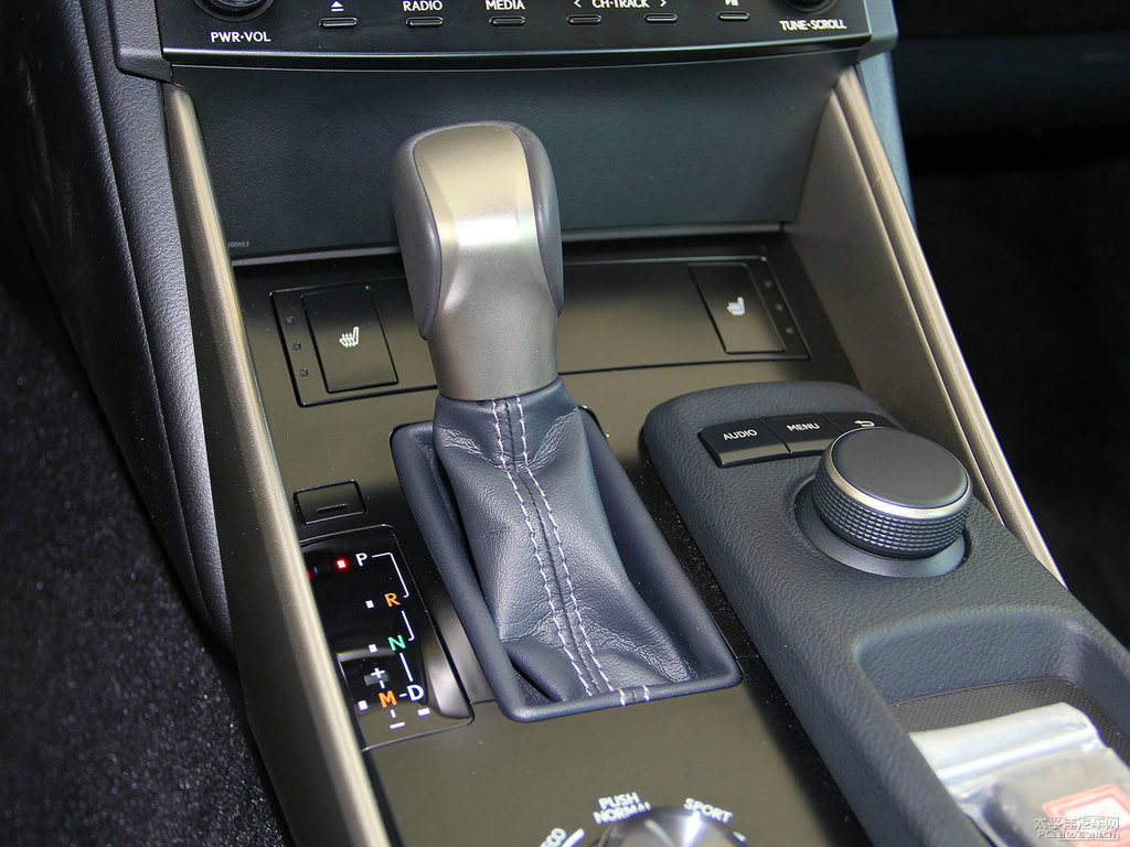 ɫ׿_˹ISп؃(ni)DƬ