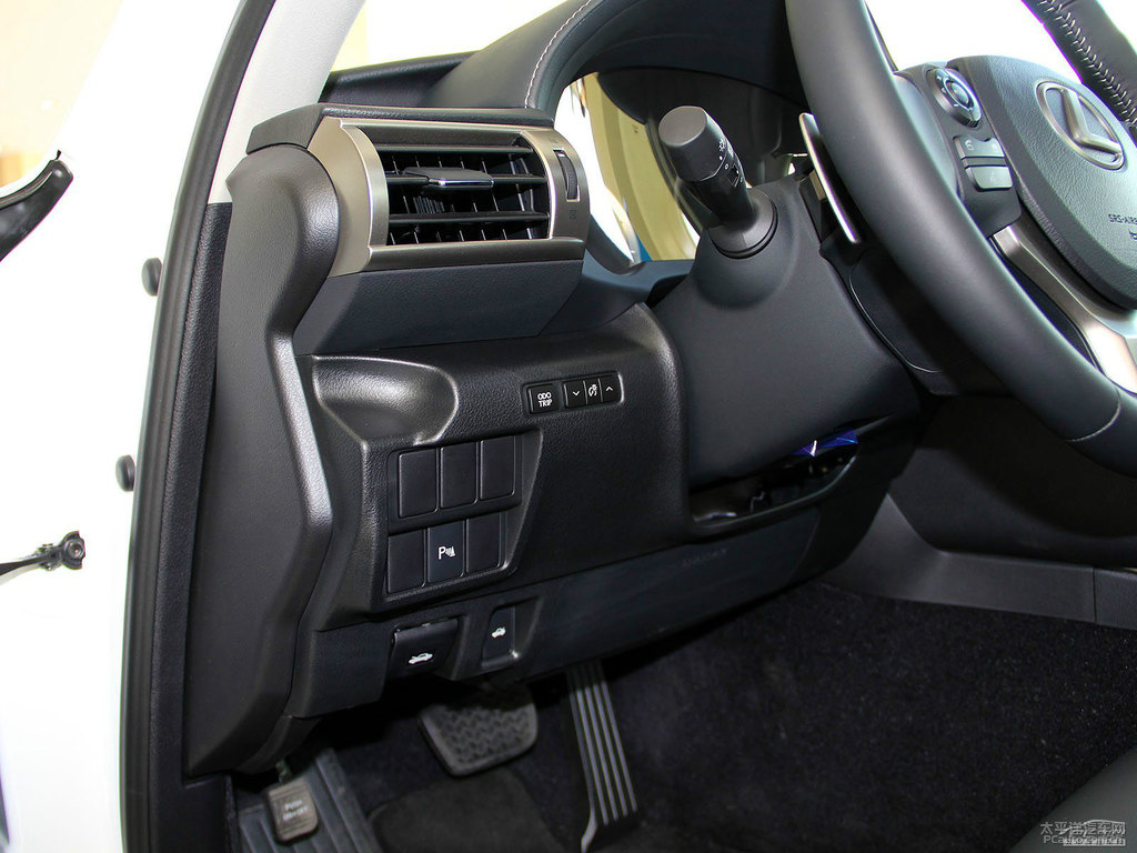 ɫ׿_˹ISп؃(ni)DƬ