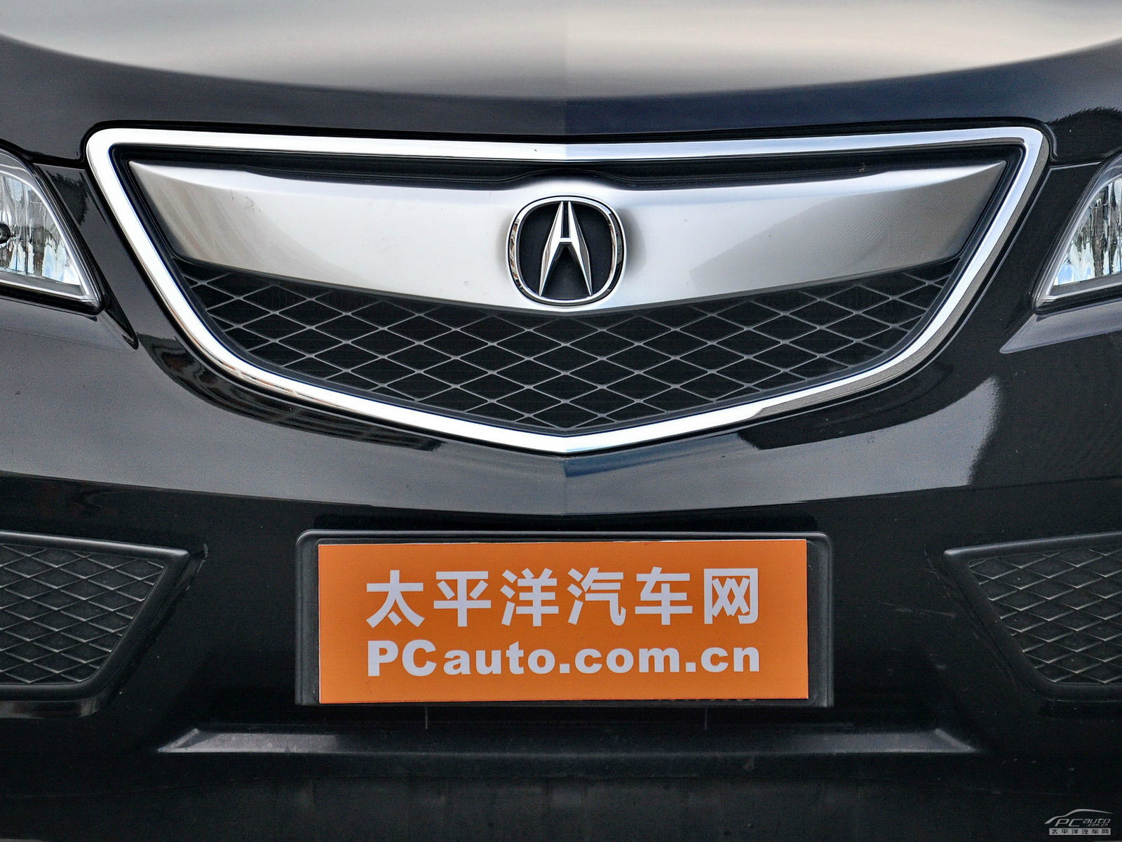 謳歌RDX(進(jìn)口)外觀高清大圖