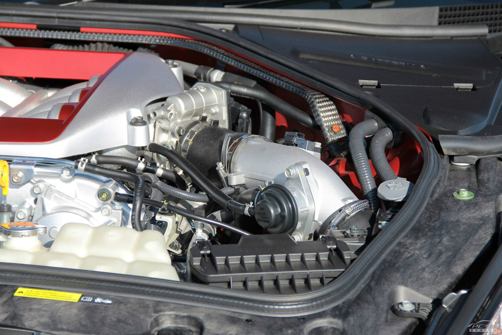 日產(chǎn)GT-R細(xì)節(jié)高清大圖