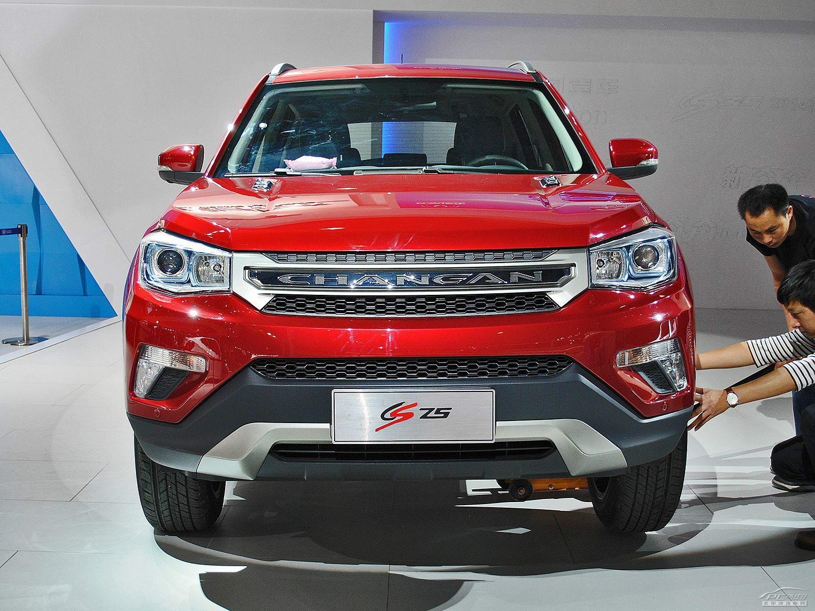 長(zhǎng)安CS75外觀高清大圖