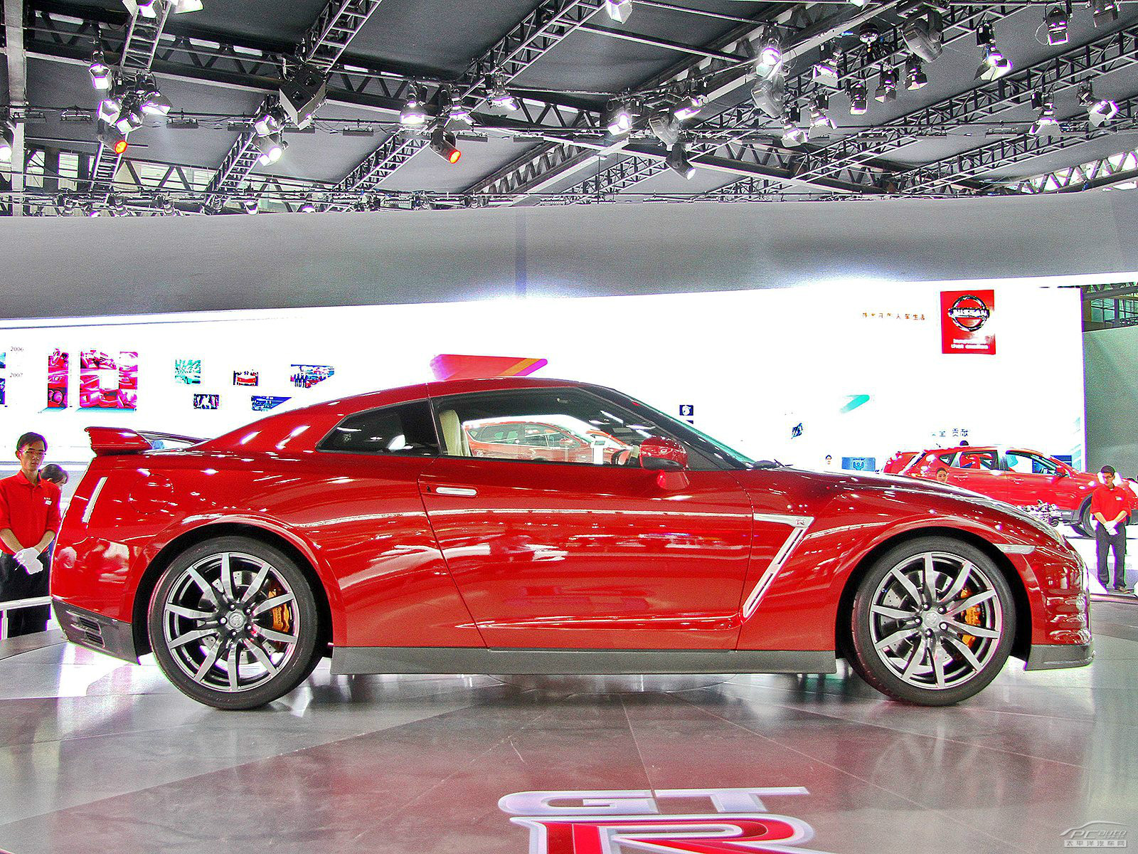 日產(chǎn)GT-R外觀高清大圖