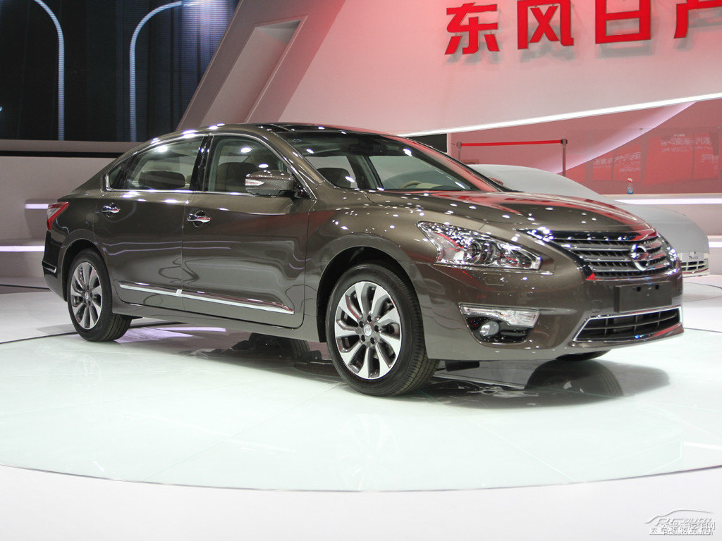琥珀金天籟整車外觀外觀圖片