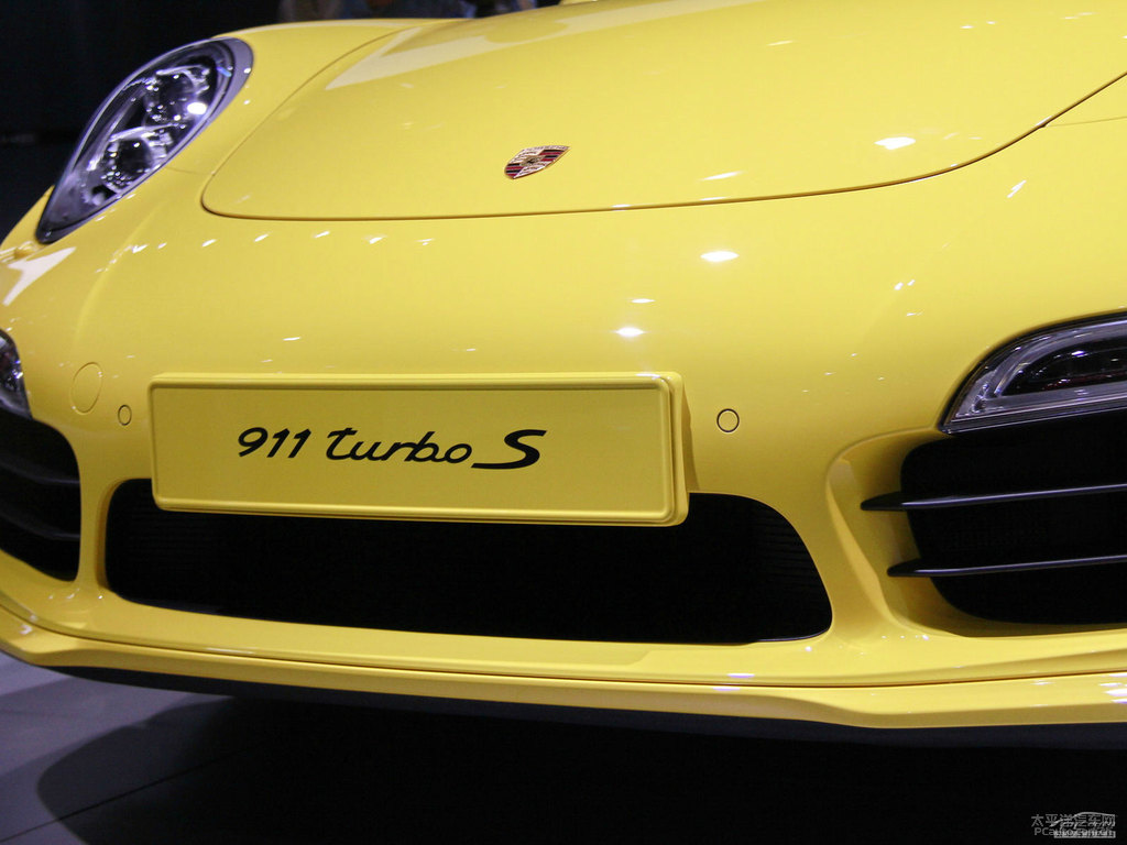 保時(shí)捷911車頭外觀圖片