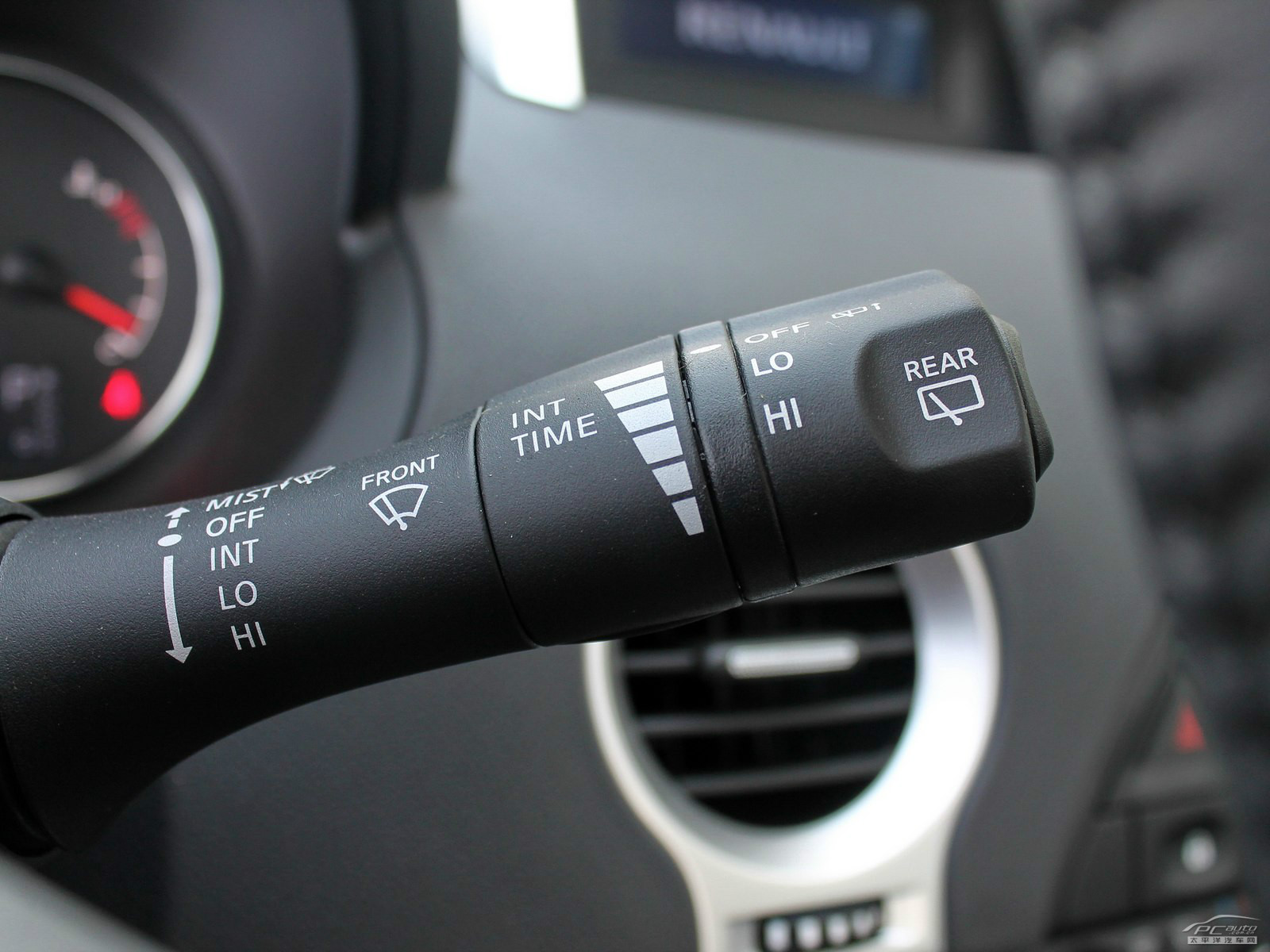 科雷傲(進(jìn)口)內(nèi)飾高清大圖