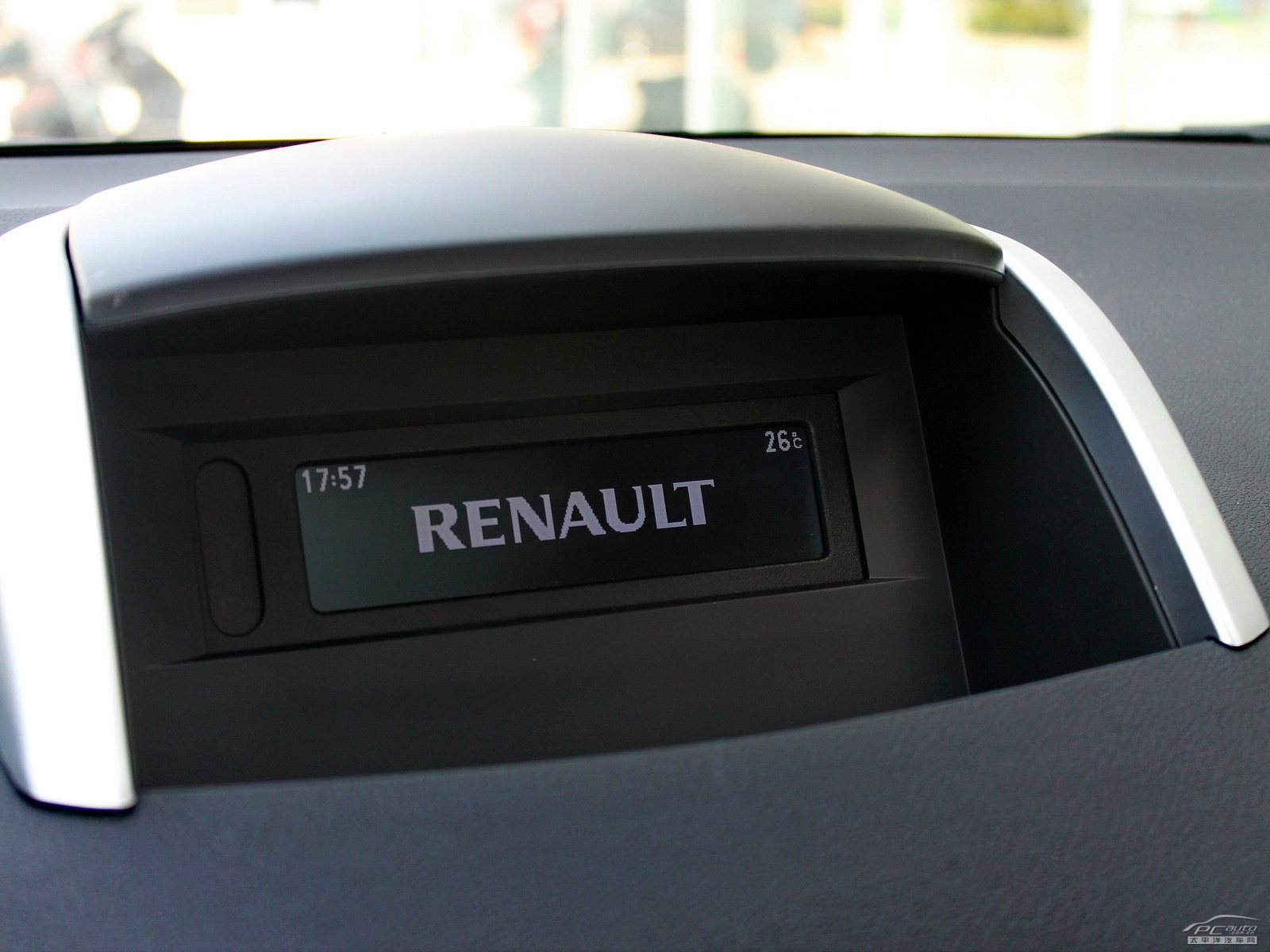 科雷傲(進口)內(nèi)飾高清大圖