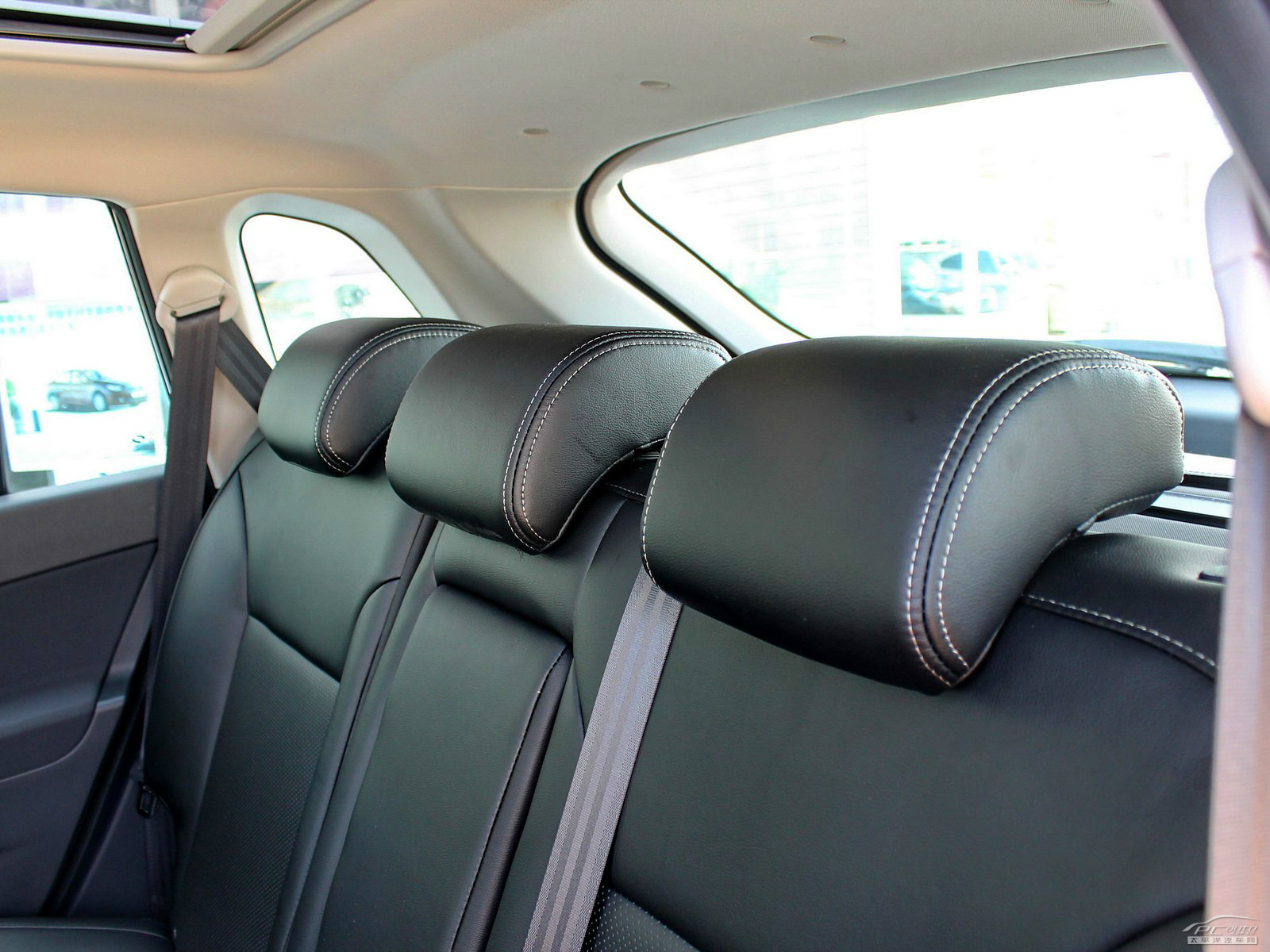 科雷傲(進(jìn)口)內(nèi)飾高清大圖