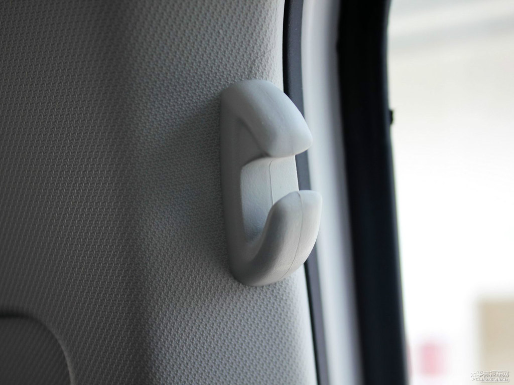 平安白桑塔納車廂內(nèi)飾圖片
