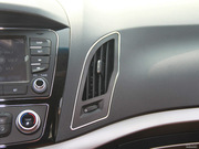 2013款 2.0L 手動 兩驅(qū)尊貴版 2013款 2.0L 手動 兩驅(qū)尊貴版