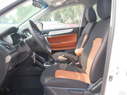 2013款 2.0L 手動(dòng) 兩驅(qū)尊貴版 2013款 2.0L 手動(dòng) 兩驅(qū)尊貴版