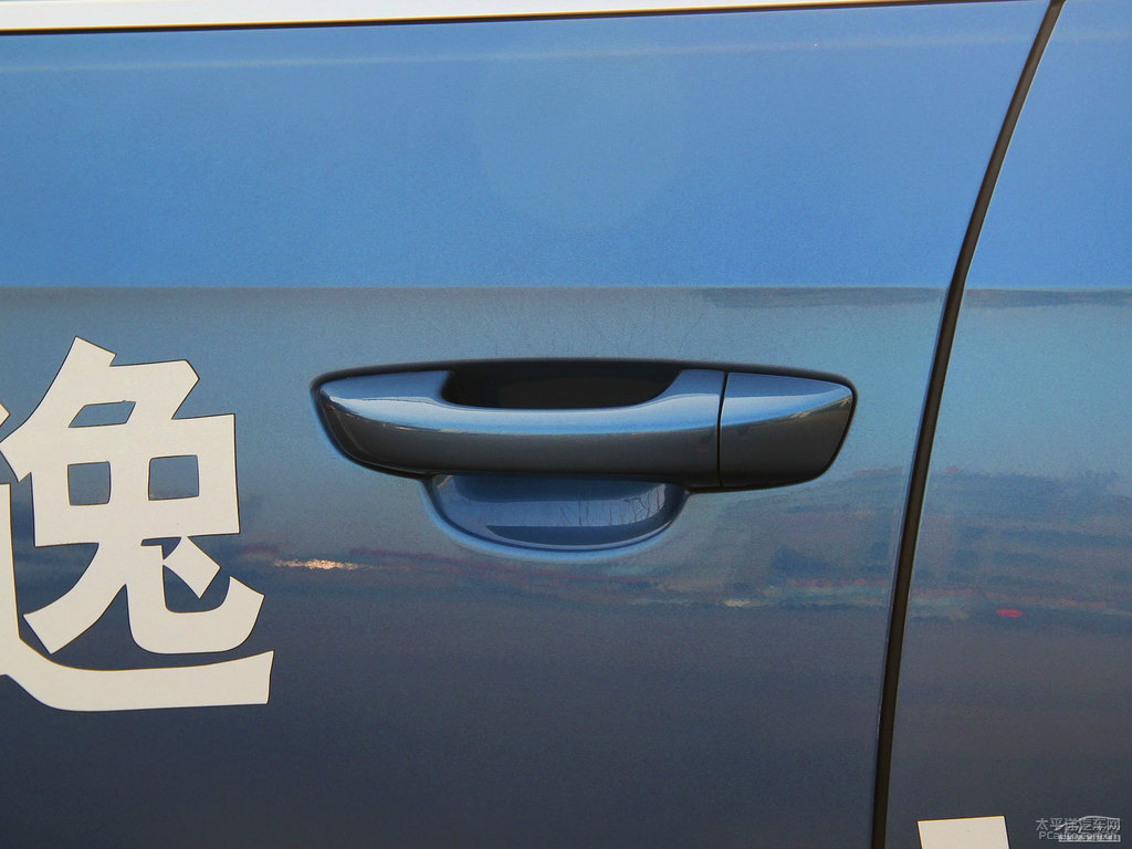 風(fēng)采藍(lán)朗逸車身外觀圖片