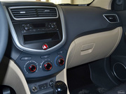 2013款 1.5L MT 舒適型 國(guó)IV 2013款 1.5L MT 舒適型 國(guó)IV
