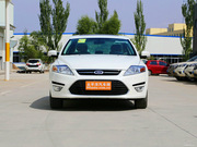 2013款 2.3L 時(shí)尚型 2013款 2.3L 時(shí)尚型