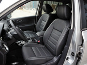 2014款 2.5L 兩驅(qū)舒適版 2014款 2.5L 兩驅(qū)舒適版