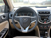2013款 1.5L MT 豪華型 國(guó)IV 2013款 1.5L MT 豪華型 國(guó)IV