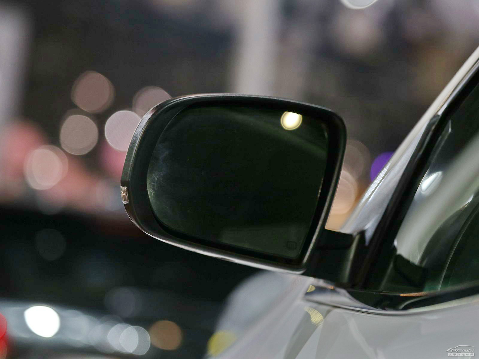 自由光(進(jìn)口)外觀高清大圖