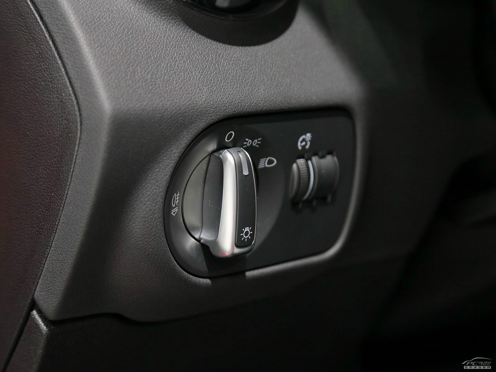 奧迪A1內(nèi)飾高清大圖