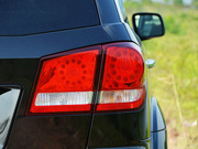 2012款 2.4L 兩驅(qū)豪華型 2012款 2.4L 兩驅(qū)豪華型