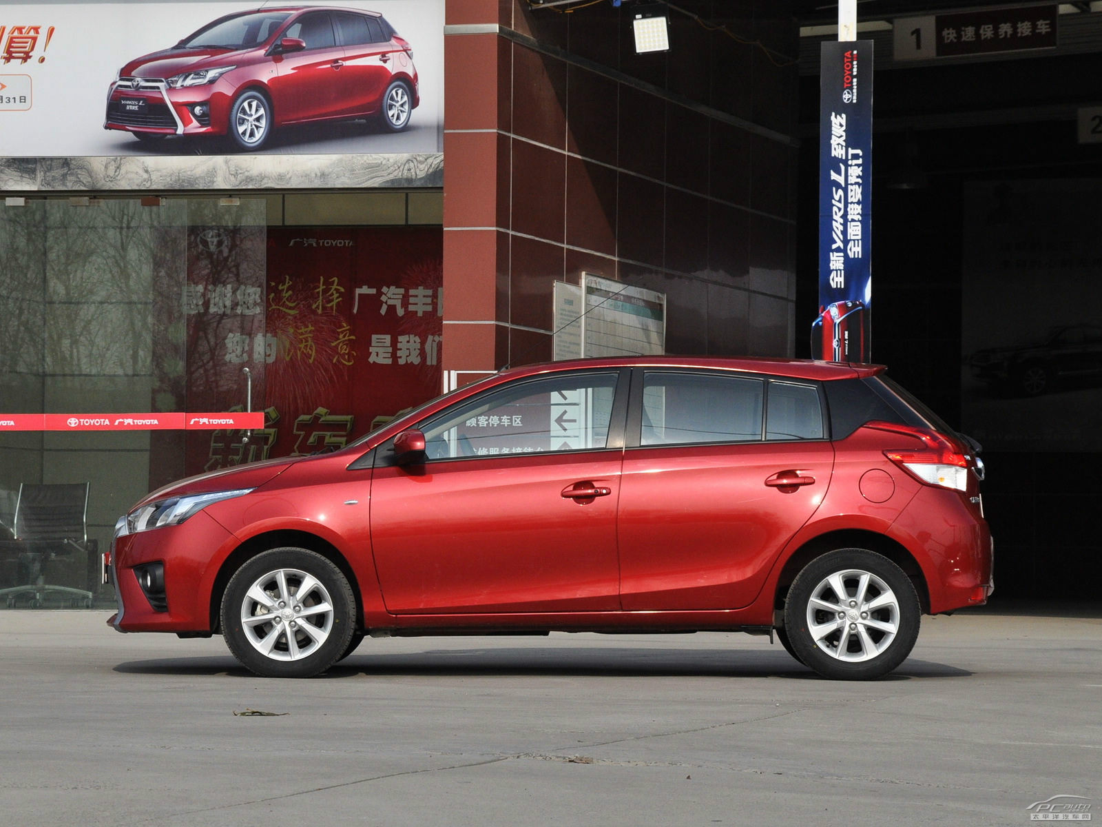 YARiS L 致炫外觀高清大圖