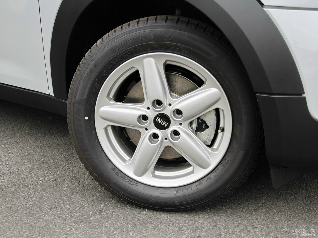 ɫMINI COUNTRYMAN܇^DƬ