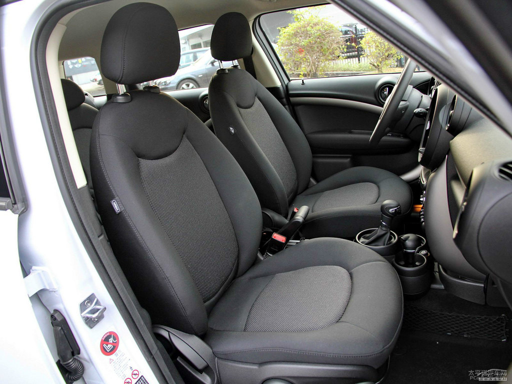 ɫMINI COUNTRYMAN΃(ni)DƬ