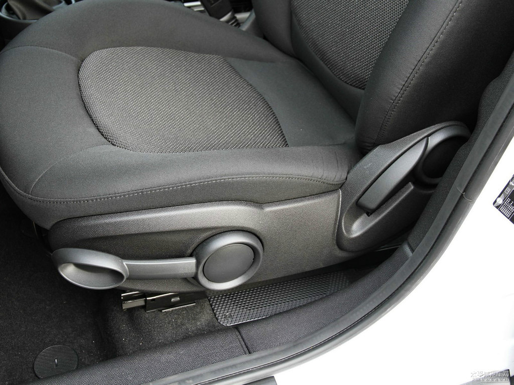 ɫMINI COUNTRYMAN΃(ni)DƬ