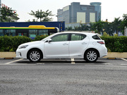 2013款 CT200h 都市版 2013款 CT200h 都市版