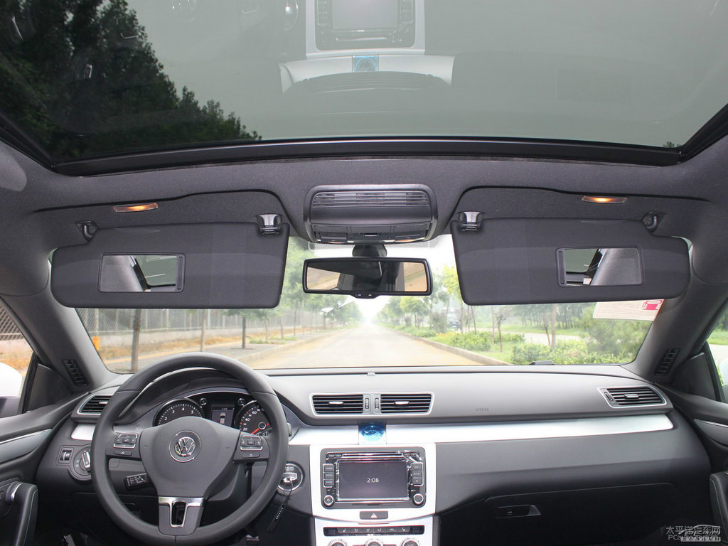 朱鷺白大眾CC車廂內(nèi)飾圖片