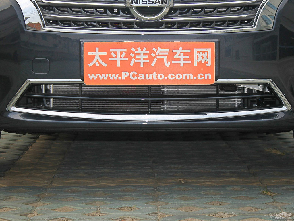 鋼琴黑天籟車頭外觀圖片