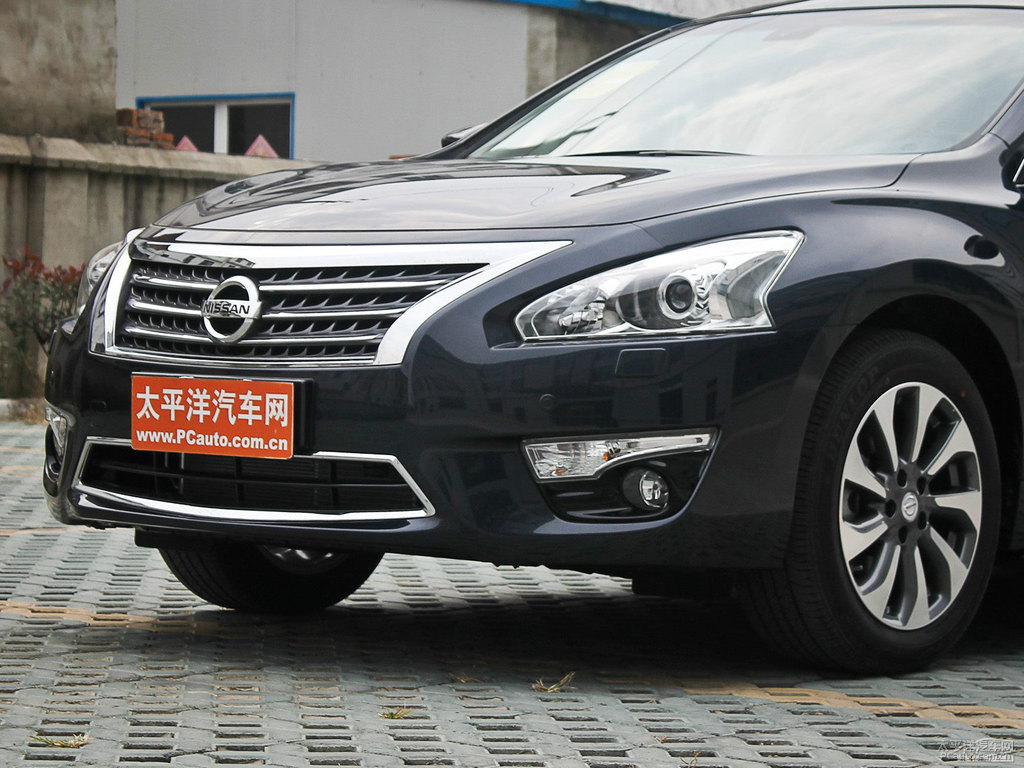 鋼琴黑天籟車頭外觀圖片