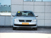 2013款 1.6L 自動風(fēng)尚版 2013款 1.6L 自動風(fēng)尚版