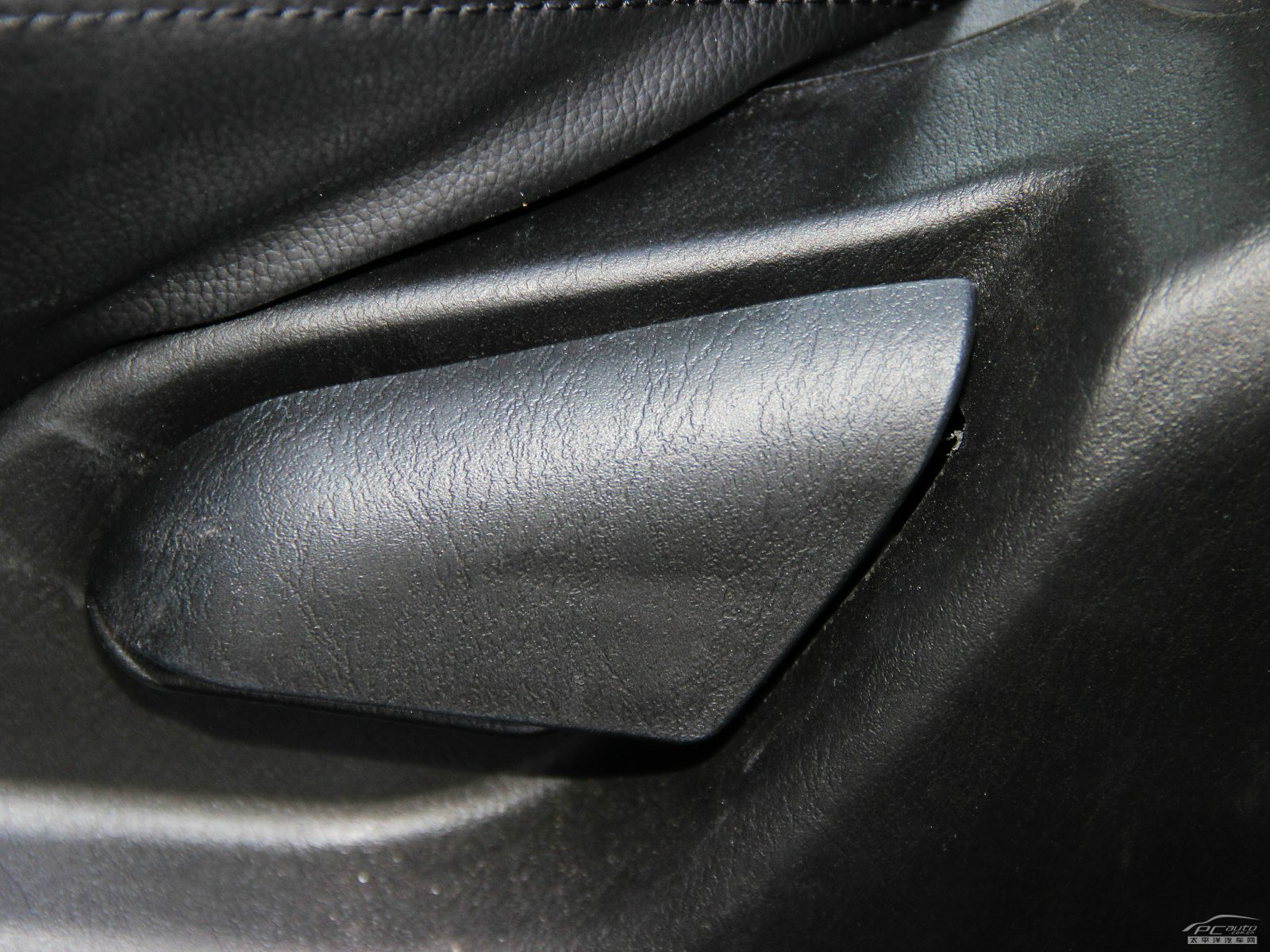 奧軒GX5內(nèi)飾高清大圖