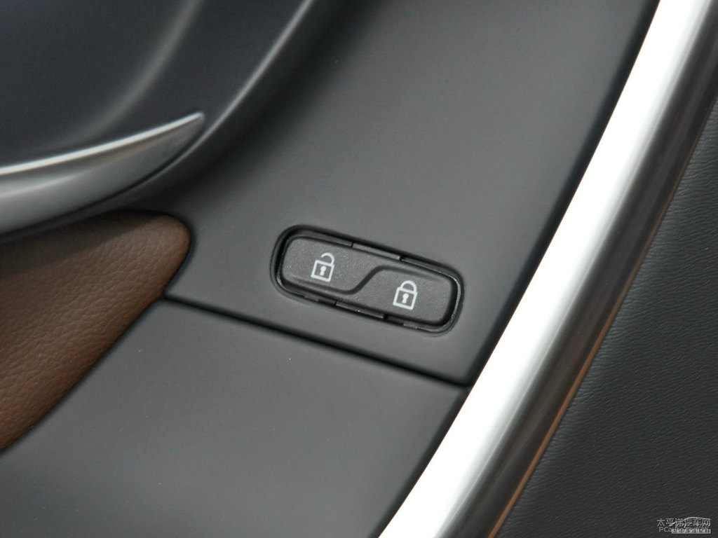 ɫ֠XC60(M(jn))܇(ni)DƬ