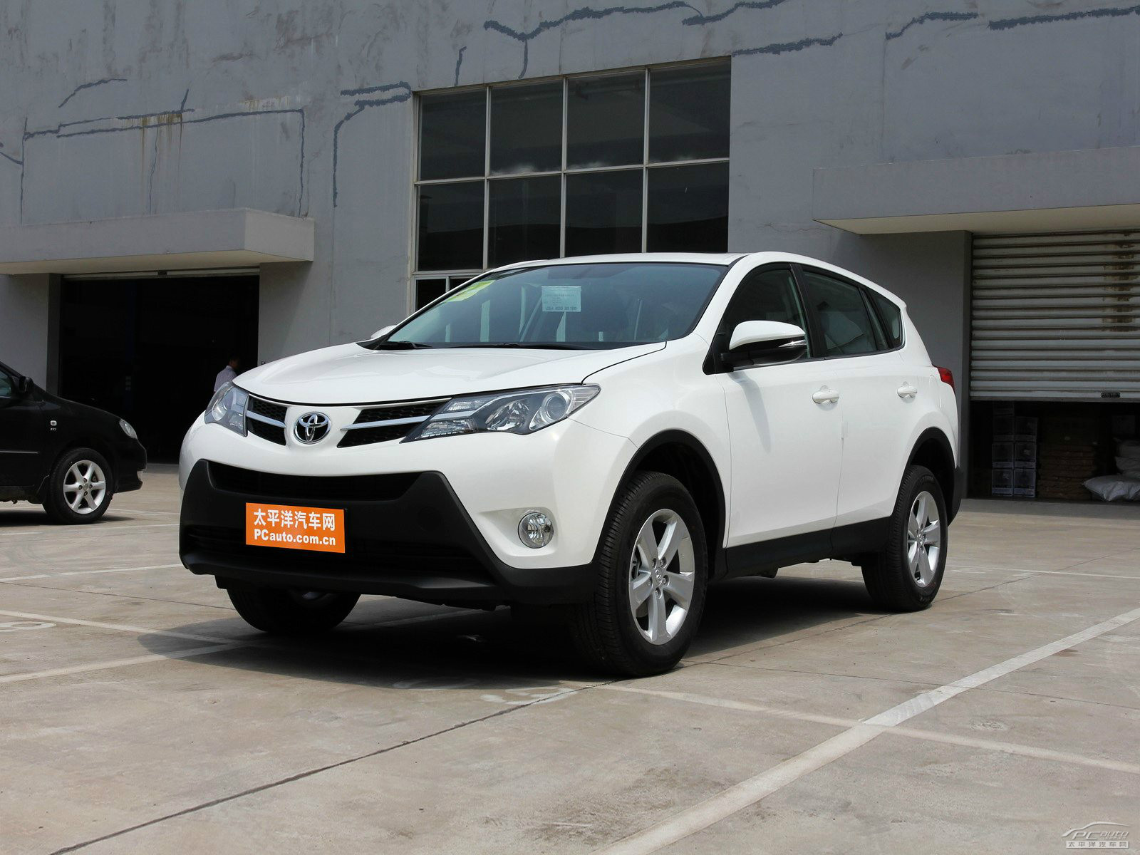 RAV4榮放外觀高清大圖