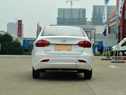 2013款 1.5L MT 舒適型 國(guó)IV 2013款 1.5L MT 舒適型 國(guó)IV