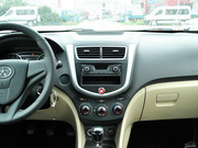 2013款 1.5L MT 舒適型 國(guó)IV 2013款 1.5L MT 舒適型 國(guó)IV