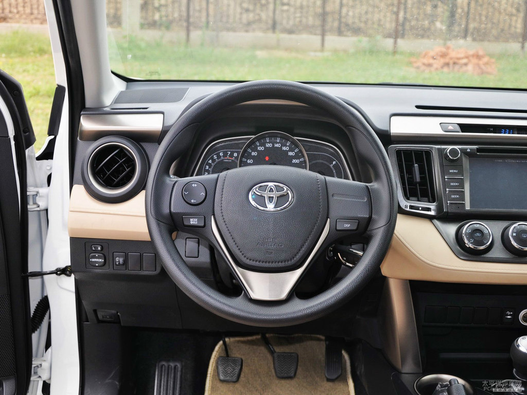超級白RAV4榮放中控內飾圖片