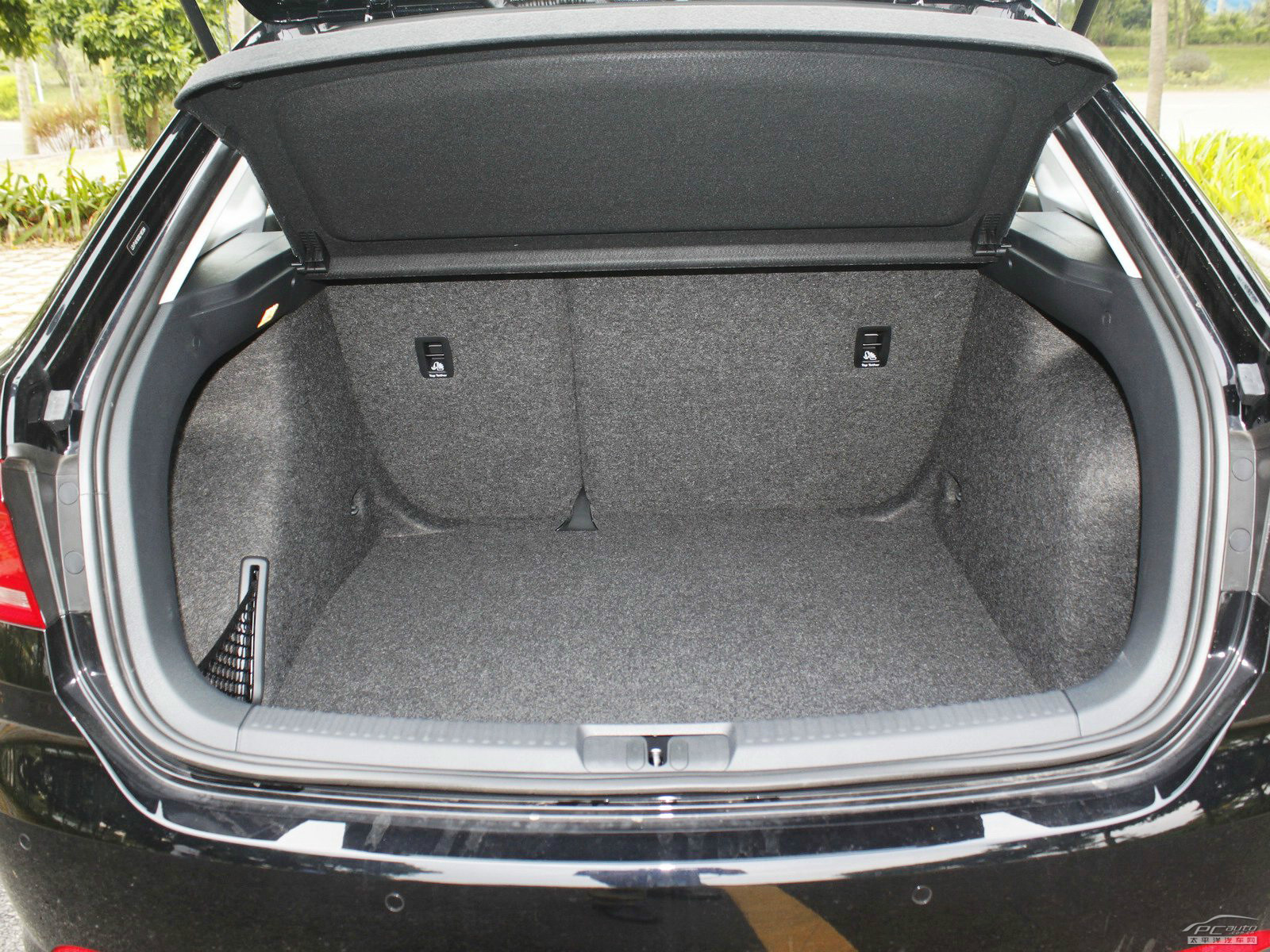 朗逸兩廂空間高清大圖