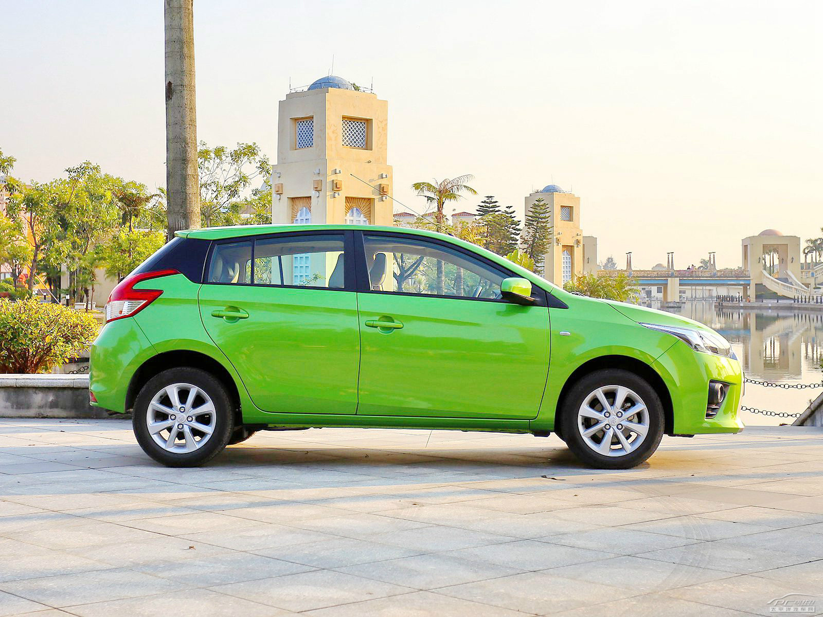 YARiS L 致炫外觀高清大圖