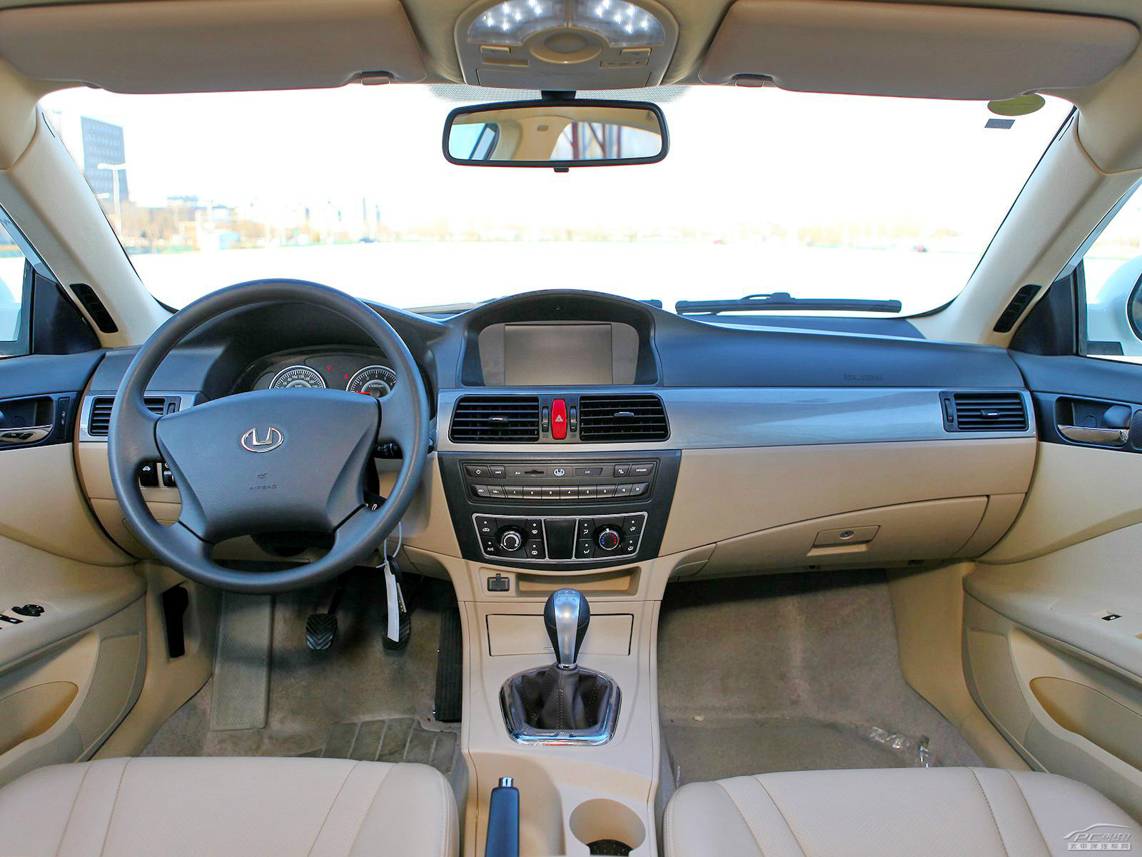 路盛E70內飾高清大圖