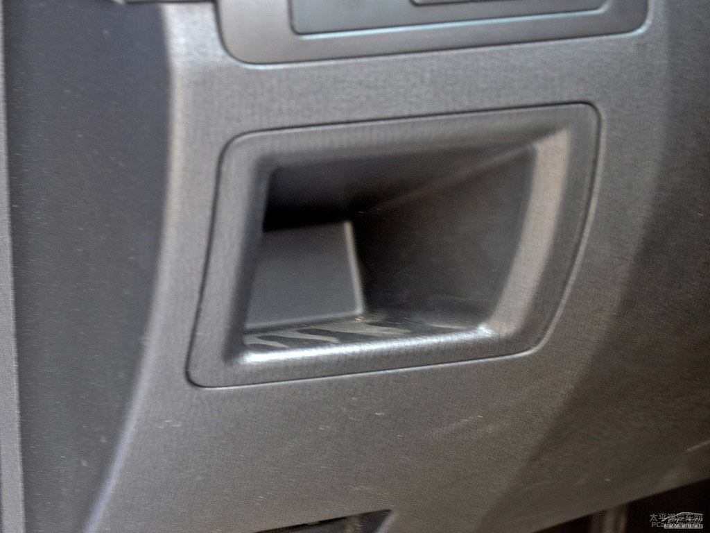 (chung)Y{R_CX-5()ggDƬ