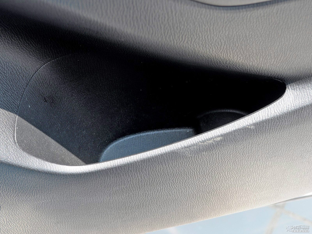 (chung)Y{R_CX-5()ggDƬ