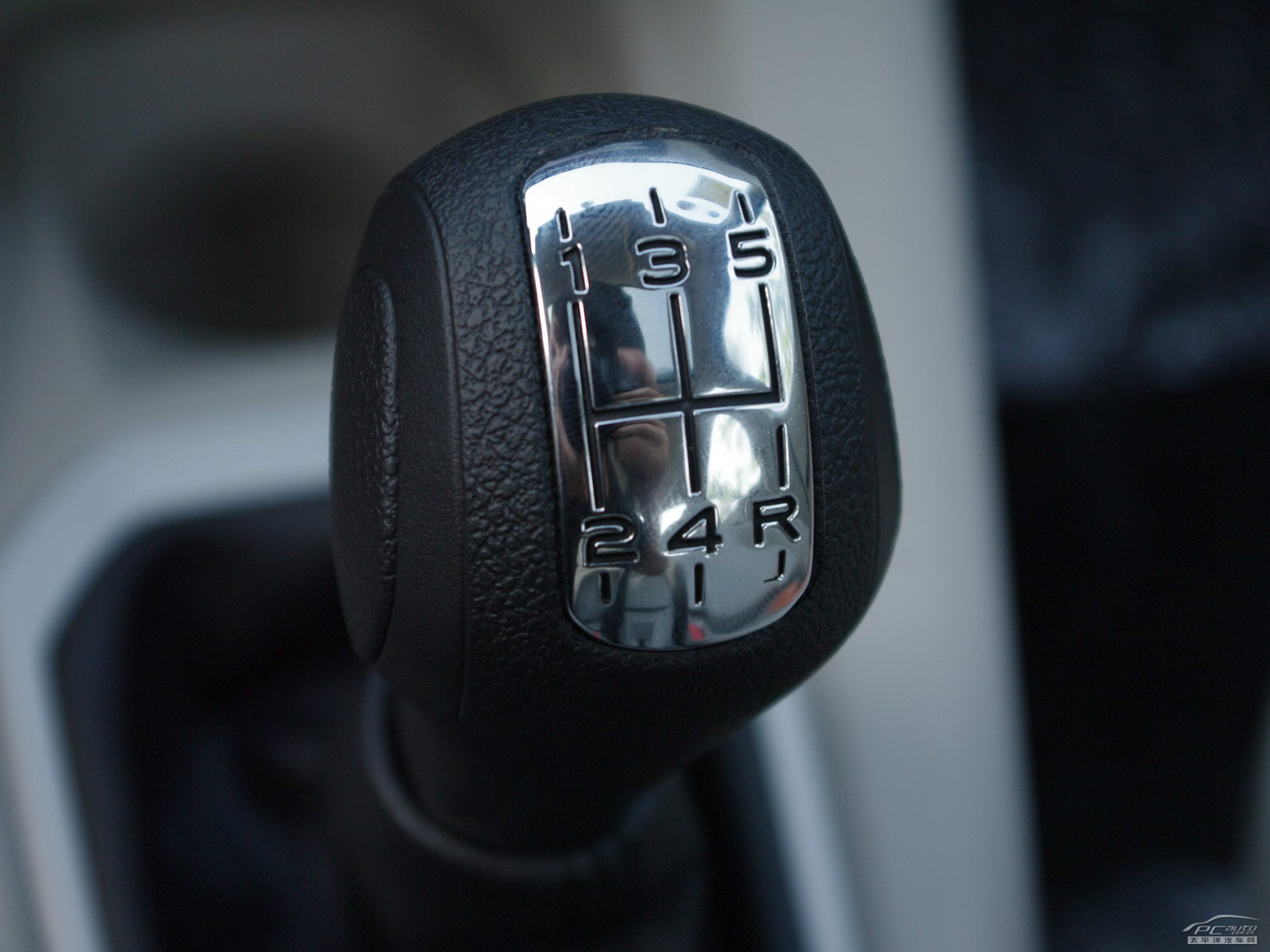 全新愛麗舍內(nèi)飾高清大圖