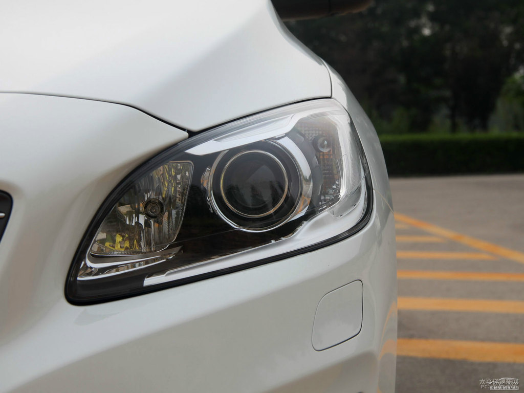 ѩ֠XC60(M(jn))܇^^DƬ